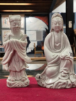 Lot 288 - A blanc de Chine figure of Guanyin seated on a...