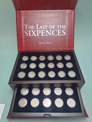 Lot 362 - A Danbury Mint boxed set 'The Last Of The...