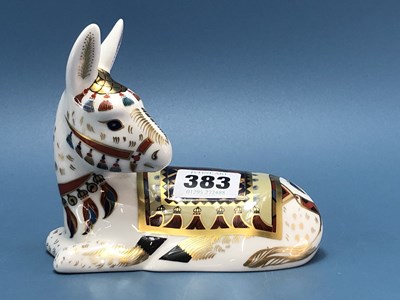Lot 383 - A 2000 Royal Crown Derby John Ablitt figure of...
