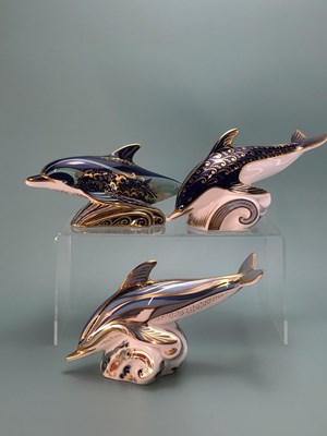 Lot 411 - A 2002 Royal Crown Derby Tien Manh Jinh figure...