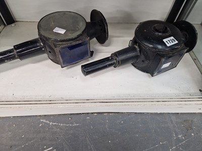 Lot 1729 - A pair of candle powered vehicle lamps