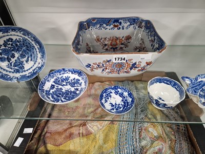 Lot 1734 - A Spode ironstone bowl, two Chinese blue and...