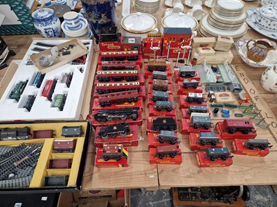 Lot 1783 - Boxed Triang locomotives and rolling stock,...