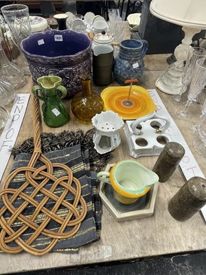 Lot 1931 - Studio pottery, Shelley and other ceramics...