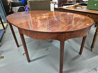 Lot 840 - A mahogany D-end dining table with a single...