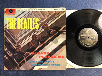 Lot 116 - The Beatles - Please Please Me LP Record 1st...