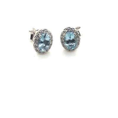 Lot 22 - A pair of 9ct hallmarked white gold aquamarine...