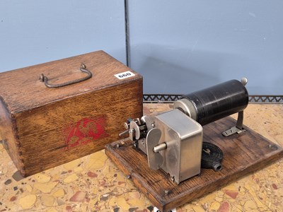 Lot 660 - A Vintage early 20th century French Phonograph...