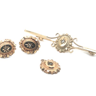 Lot 46 - A pair of vintage Victorian style unhallmarked...