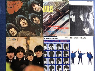 Lot 139 - The Beatles - 6 LP Records: Mono Pressings -...