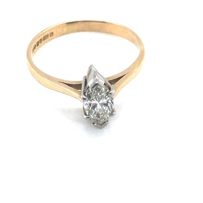 Lot 60 - A 14ct hallmarked yellow and white gold and...