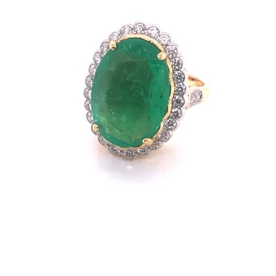 Lot 80 - A Certified large oval emerald and diamond...