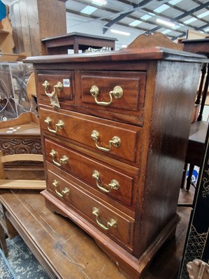 Lot 1054 - A small Georgian-style mahogany chest. H 68 W...