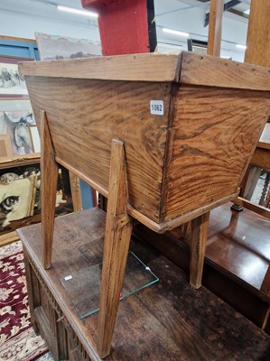Lot 1062 - A 19th century Elm Dough bin with lid.