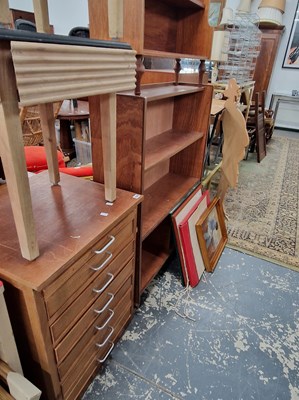 Lot 1096 - A artist's chest of six drawers and two small...