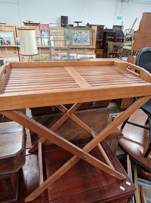 Lot 1157 - A hardwood butlers tray.