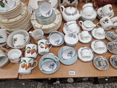 Lot 2149 - Royal Worcester Evesham wares, Wedgewood and...