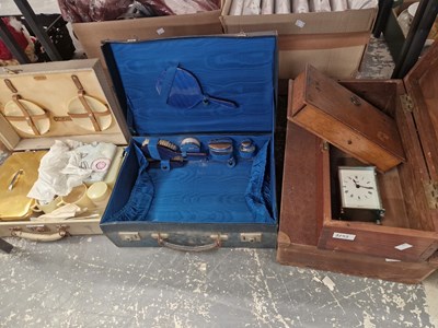 Lot 2152 - A dressing case, a picnic set, a carriage...
