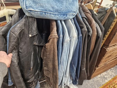 Lot 1280 - Vinatge 1980's / 90's and other gents leather...