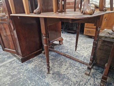 Lot 1369 - A large Victorian mahogany Sutherland drop...