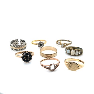 Lot 143 - A selection of various rings, four 9ct...