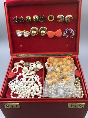 Lot 166 - A large jewellery case containing various...