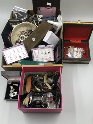 Lot 167 - A 9ct gold sapphire cluster ring, various...