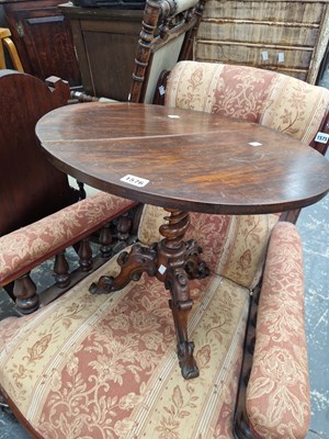 Lot 1576 - A Victorian small tripod table.