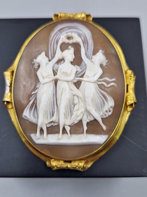 Lot 190a - An oval portrait cameo depicting the three...
