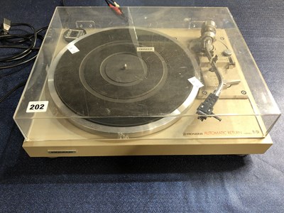 Lot 202 - A Pioneer PL-514 record deck with a Stanton...