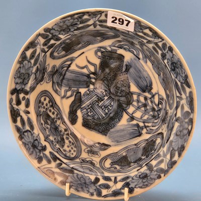 Lot 297 - A Zhanzhou blue and white klapsmut, the...