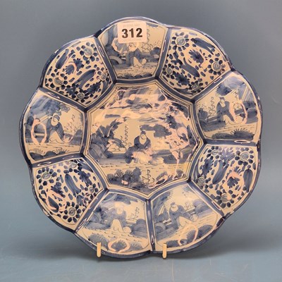 Lot 312 - An 18th century Frankfurt Delft blue and white...