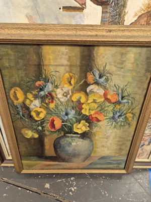 Lot 364 - A group of vintage paintings and prints to...