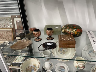 Lot 1105 - A tortoiseshell cased magnifying glass,...