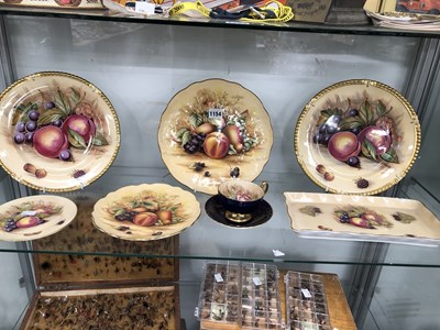 Lot 1154 - Aynsley fruit decorated wares