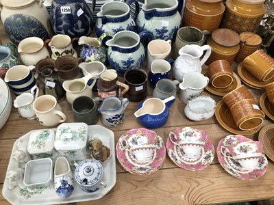 Lot 1250 - Hornsea tea wares, a graded set of three and...