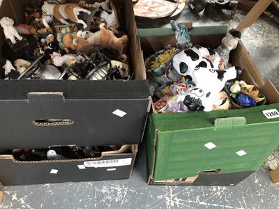 Lot 1269 - A large quantity of composition and ceramic...