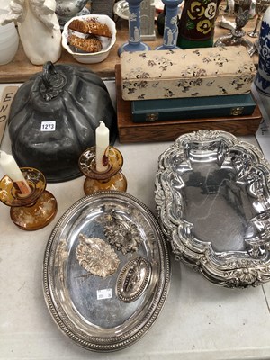 Lot 1273 - Electroplate vegetable tureens, a dish cover,...