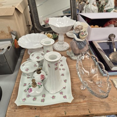 Lot 1413 - Dressing table ceramics, compacts, fans 2008...