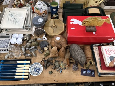 Lot 1418 - Writing desk accessories, dessert wares, a...