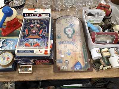 Lot 1422 - Two toy pin ball machines, a plastic record...