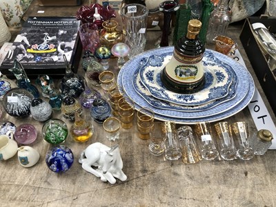 Lot 1427 - Glass paperweights, drinking glass, platters,...