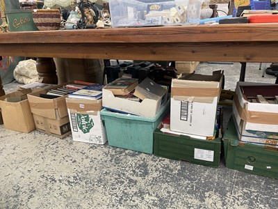 Lot 1479 - Text books: clocks, flowers, motorbikes,...