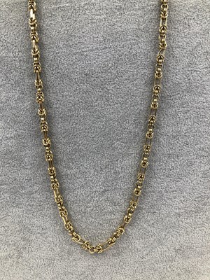 Lot 251 - A 9ct hallmarked gold byzantine link chain....