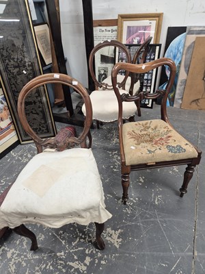 Lot 548 - Six various Victorian balloon back side chairs.