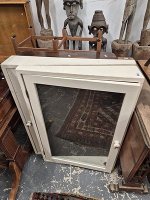 Lot 604 - Two table top display cabinets.