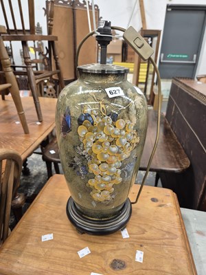 Lot 627 - A large decorative table lamp.