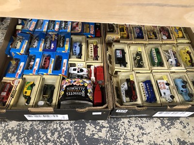 Lot 1529 - Boxed die cast vans and vehicles by Days Gone,...