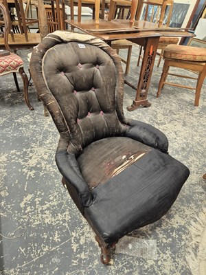 Lot 674 - A Victorian nursing chair.