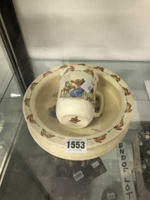 Lot 1553 - A Doulton Barbara Vernon Bunnikins bowl...